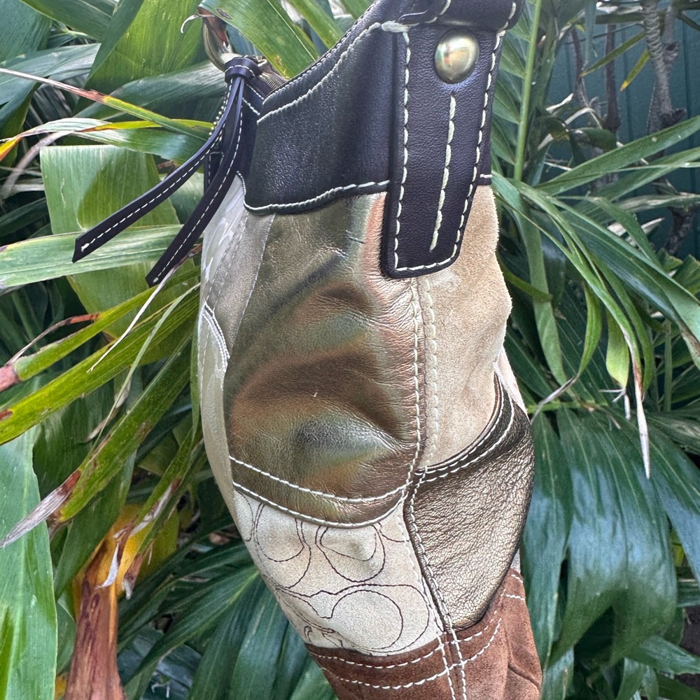 200. Vintage Coach Cream & Brown Leather Suede Shoulder Bag w/Signature C Design - Picture 4 of 12